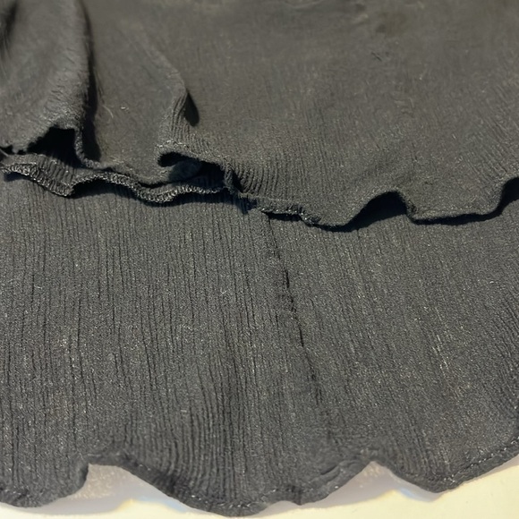 Intimately Free People Black Flowy Gauzy Crepe Tank Size Medium - Picture 12 of 14